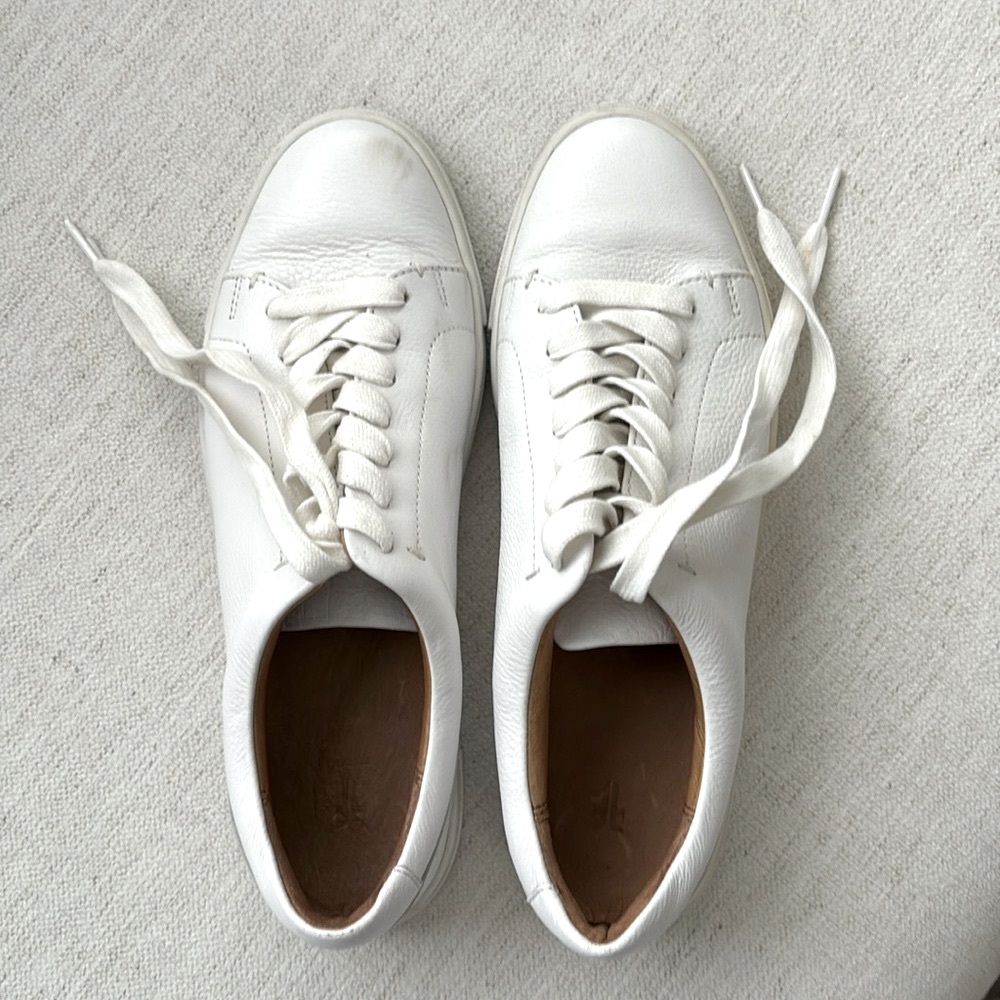Frye Leather Sneakers. White. Size 8 M. Very Good Condition.